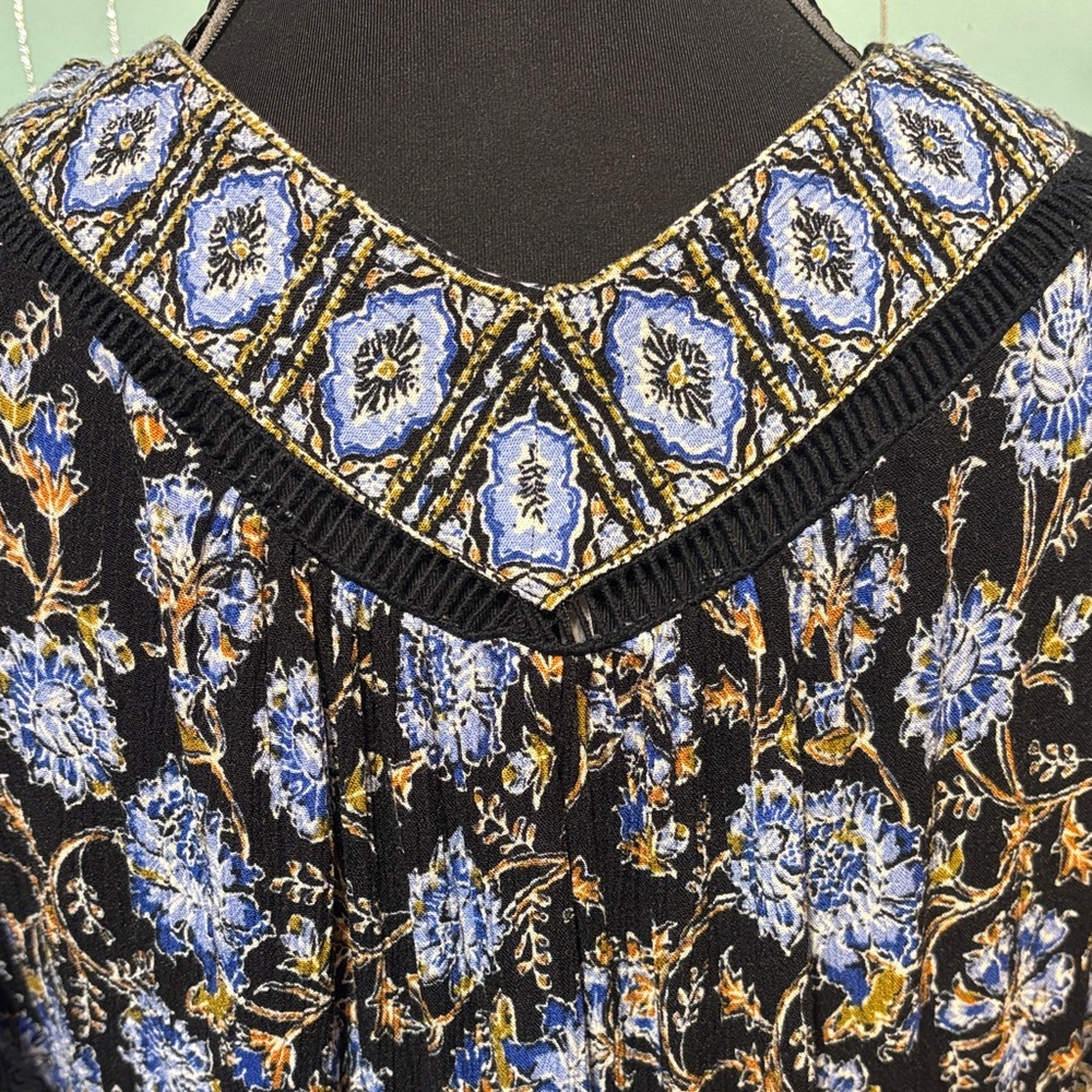 Free People Black and Blue Patterned Blouse - Picture 7 of 16